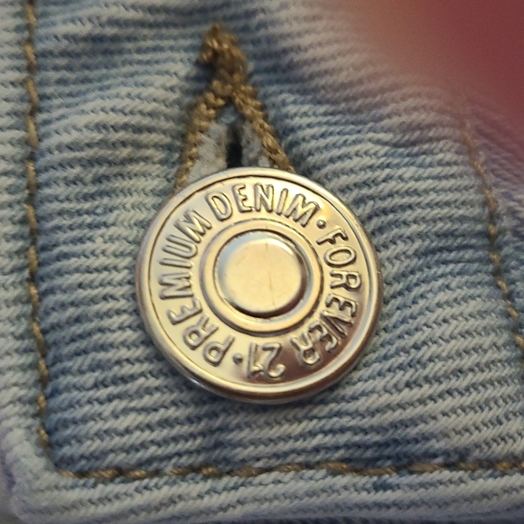 Cute Pair Of Shorts - Picture 3 of 5